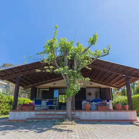 Casa vacanze Villino Michela Lacona
